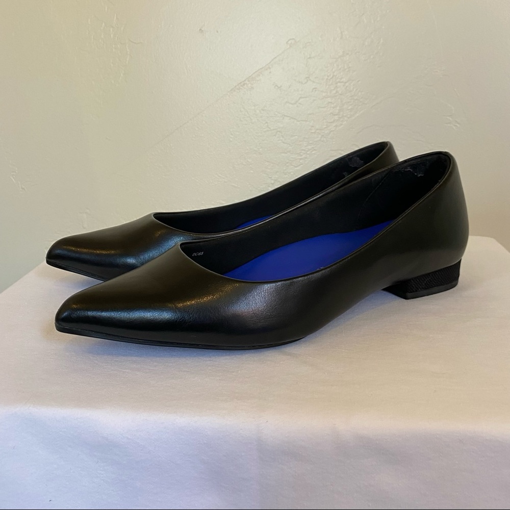Antonia Saint Jane Autumn Flat 2.0